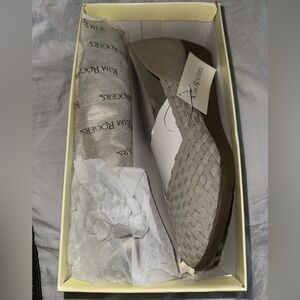 KIM ROGERS MAGEN Stone colored Textile womens Flats size 11M